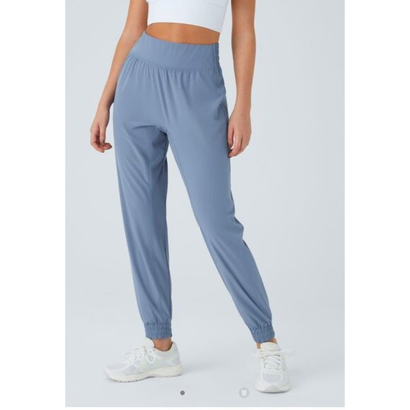 Halara High Waisted Elastic Waistband Hiking Joggers Sz Medium Petite Blue Pants - Picture 1 of 10